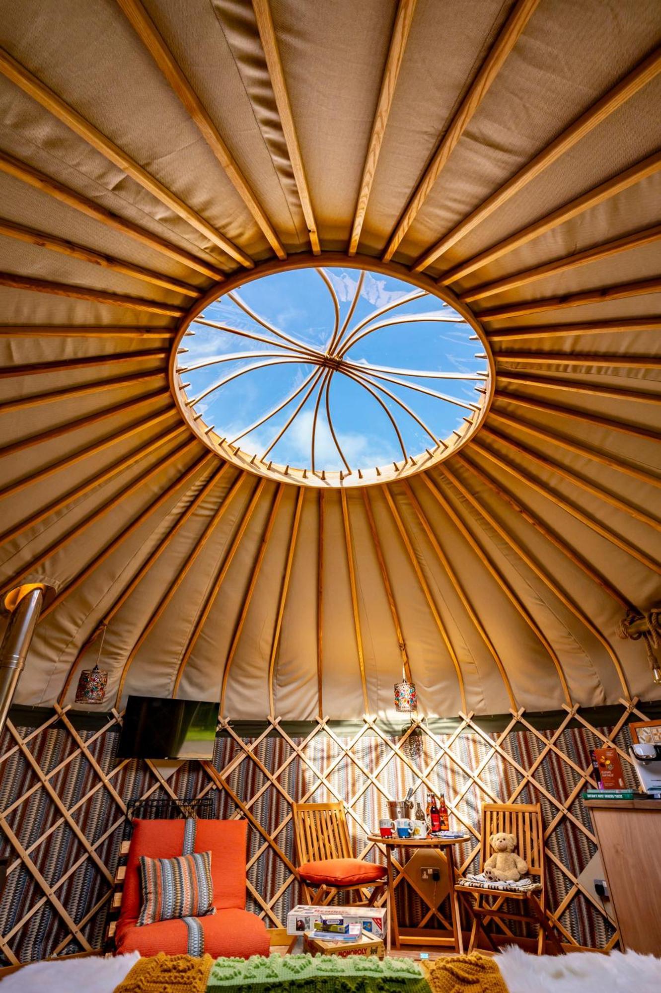 Glamping At South Lytchett Manor Hotel Poole Exterior photo