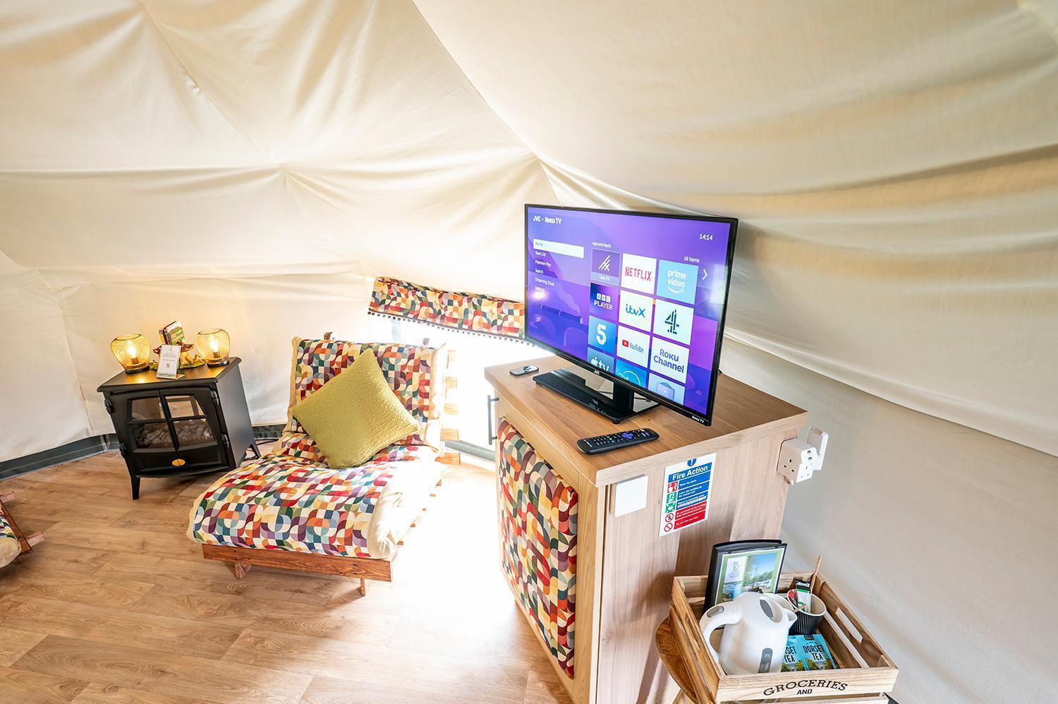 Glamping At South Lytchett Manor Hotel Poole Exterior photo